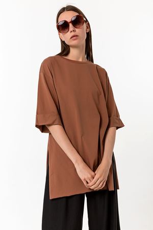 Oversize Yırtmaçlı T-shirt Kahve